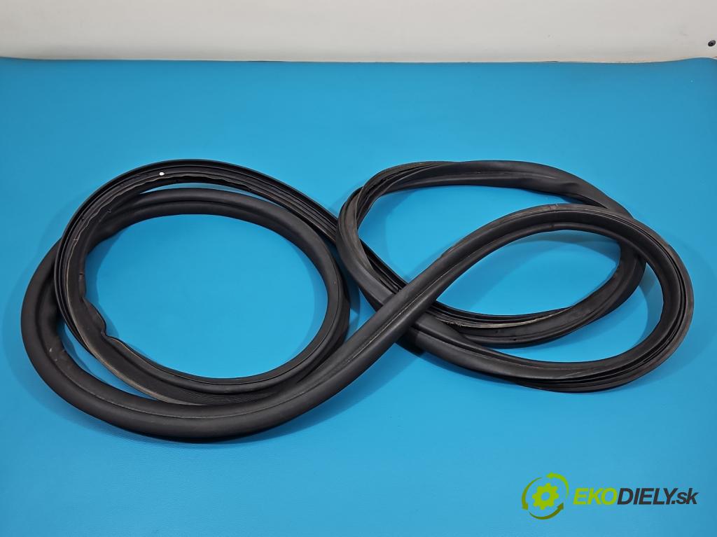 Kia Stinger 2017-2023 2.0 T-GDI: 256KM automatic 188 kW 1998 cm3 5- Těsnění: kufrové dvere