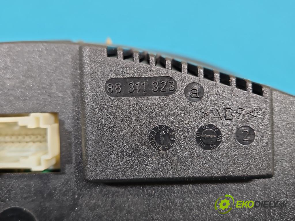 Mercedes C W203 2000-2007 2.0 kompressor 163 HP automatic 120 kW 1998 cm3 5- prístrojovka/ budíky A2035406111 (Prístrojová doska)