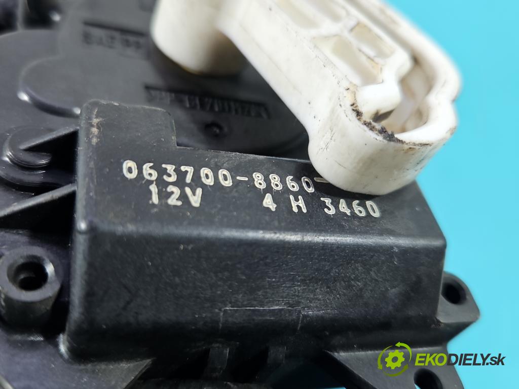 Toyota Land Cruiser J120 2002-2010 3.0 D4D 166 hp automatic 122 kW 2982 cm3 5- motorek topení 063700-8860