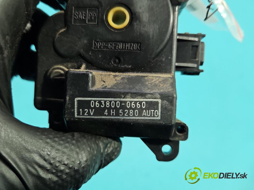 Toyota Land Cruiser J120 2002-2010 3.0 D4D 166 hp automatic 122 kW 2982 cm3 5- motorek topení 063800-0660