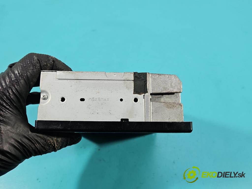 Toyota Land Cruiser J120 2002-2010 3.0 D4D 166 hp automatic 122 kW 2982 cm3 5- Zesilovač: 86280-60291 (Zesilovač)