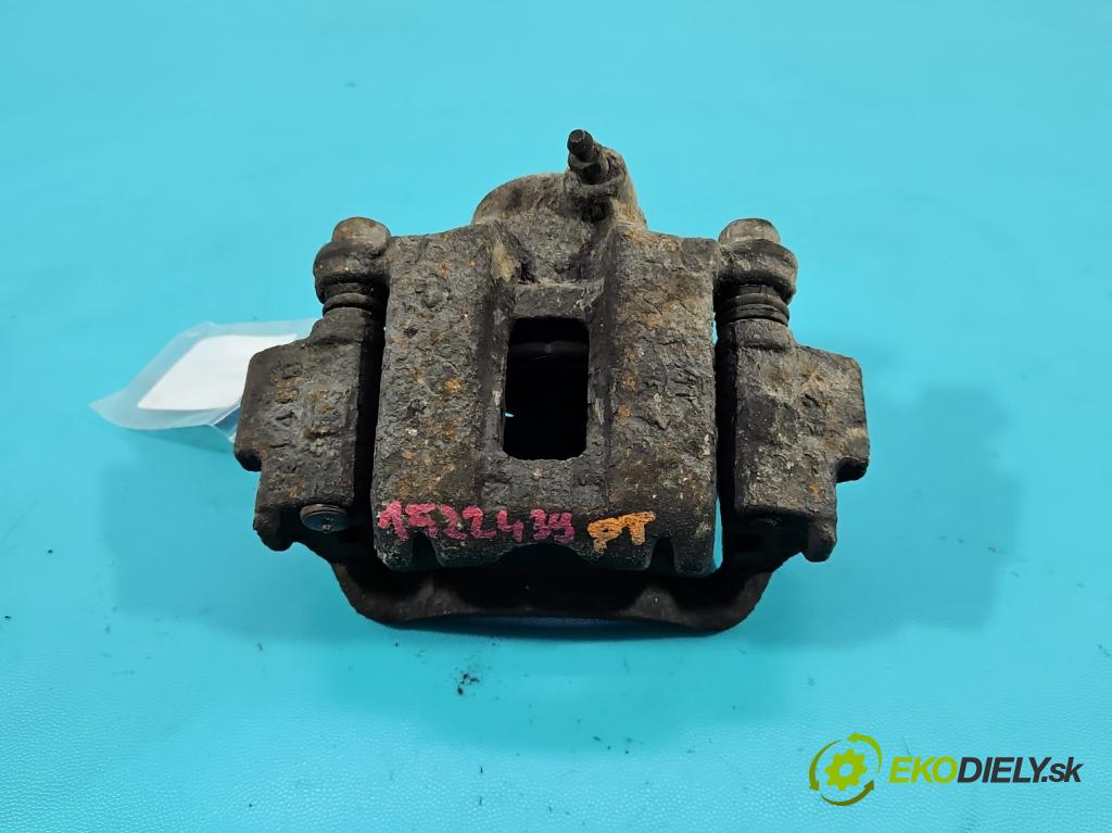 Toyota Land Cruiser J120 2002-2010 3.0 D4D 166 HP automatic 122 kW 2982 cm3 5- brzdič zadné pravý  (Kľučka dverí ostatné)