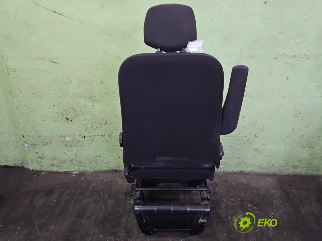 Renault Master III 2010-2024 2.3 DCI 163 HP manual 120 kW 2299 cm3 5- Sedačka ľavý (Sedadlo)