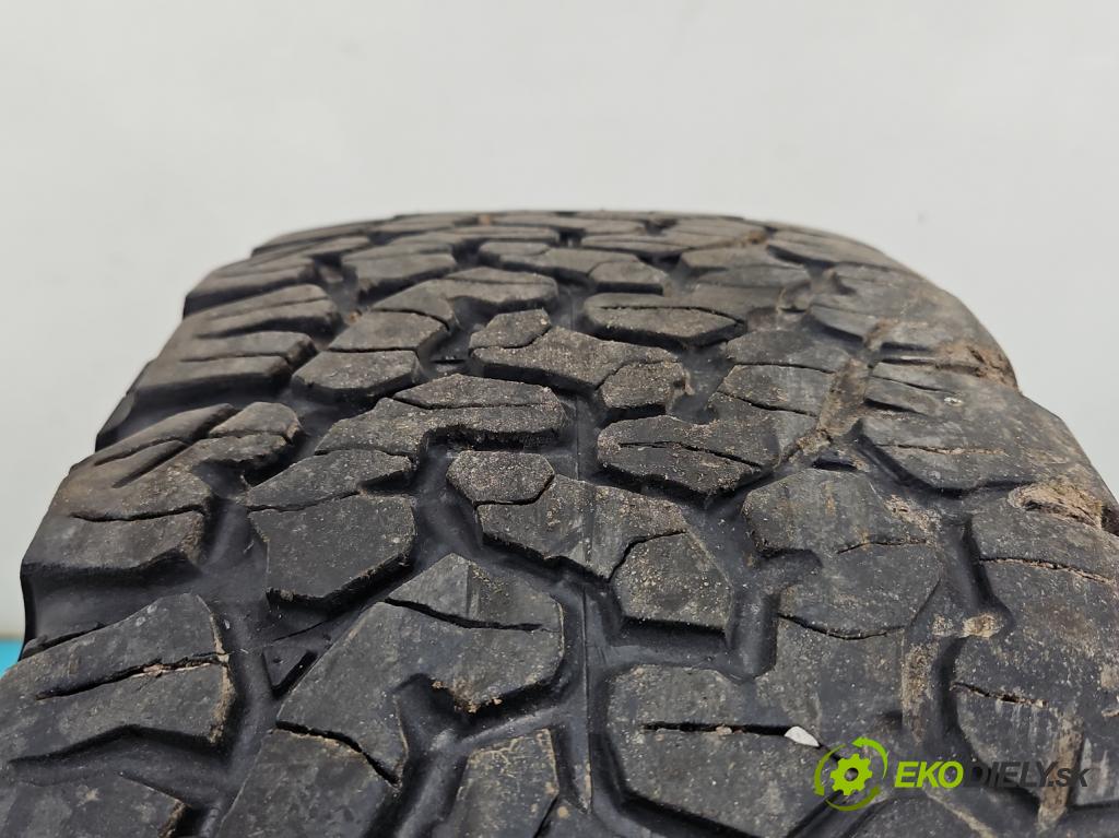 Toyota Land Cruiser J120 2002-2010 3.0 D4D 166 HP automatic 122 kW 2982 cm3 5- koleso 4 kusov: komplet 