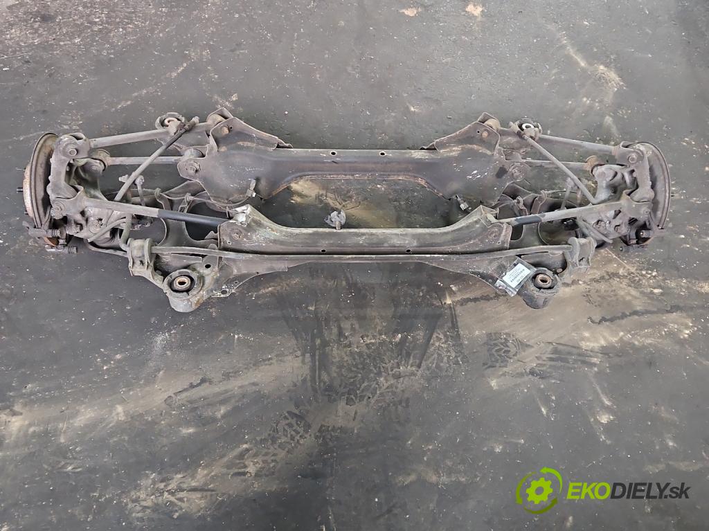 Honda Accord VIII 2008-2015 2.0 156 hp manual 115 kW 1997 cm3 4- zadní výztuha  (Zadní výztuha)