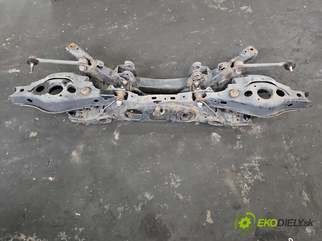 Lexus NX I 2014-2021 2.0 T 238hp automatic 175 kW 1998 cm3 5- zadní výztuha  (Zadní výztuha)