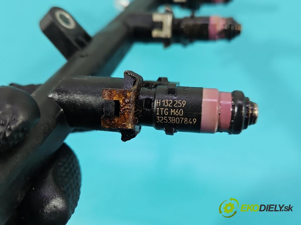 Renault Megane II 2003-2008 1.6 16v 113 HP manual 83 kW 1598 cm3 3- vstrek 8200135504 (Vstrekovač paliva)