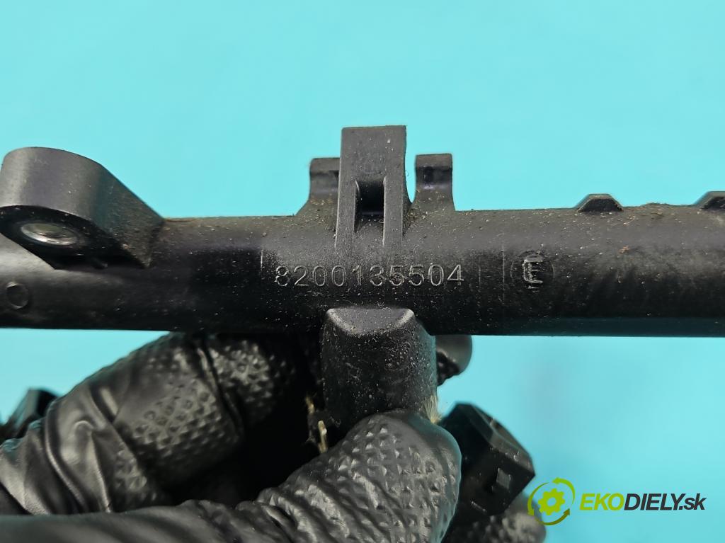 Renault Megane II 2003-2008 1.6 16v 113 HP manual 83 kW 1598 cm3 3- vstrek 8200135504 (Vstrekovač paliva)