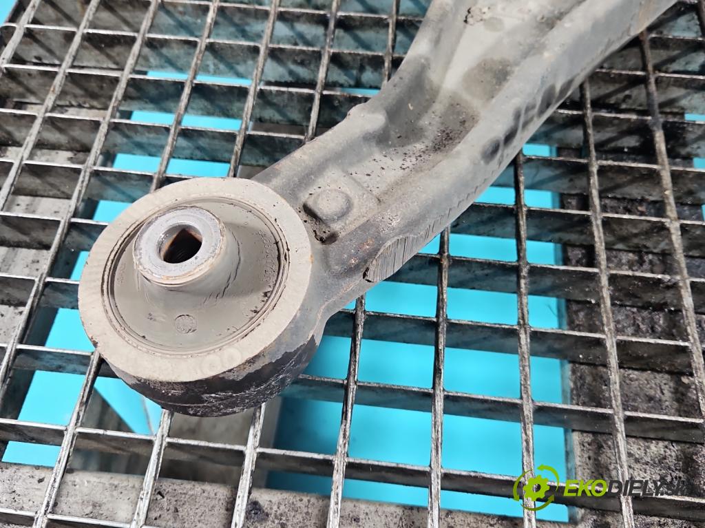 Renault Master III 2010-2024 2.3 DCI 163 HP manual 120 kW 2299 cm3 5- predné pravý  (Kľučka dverí ostatné)