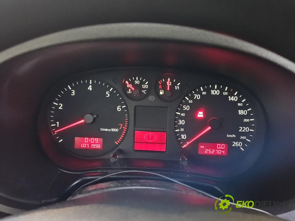 Audi A3 8L 1996-2003 1.6 SR 102 HP manual 75 kW 1595 cm3 3- prístrojovka/ budíky 8L0920900F (Prístrojová doska)