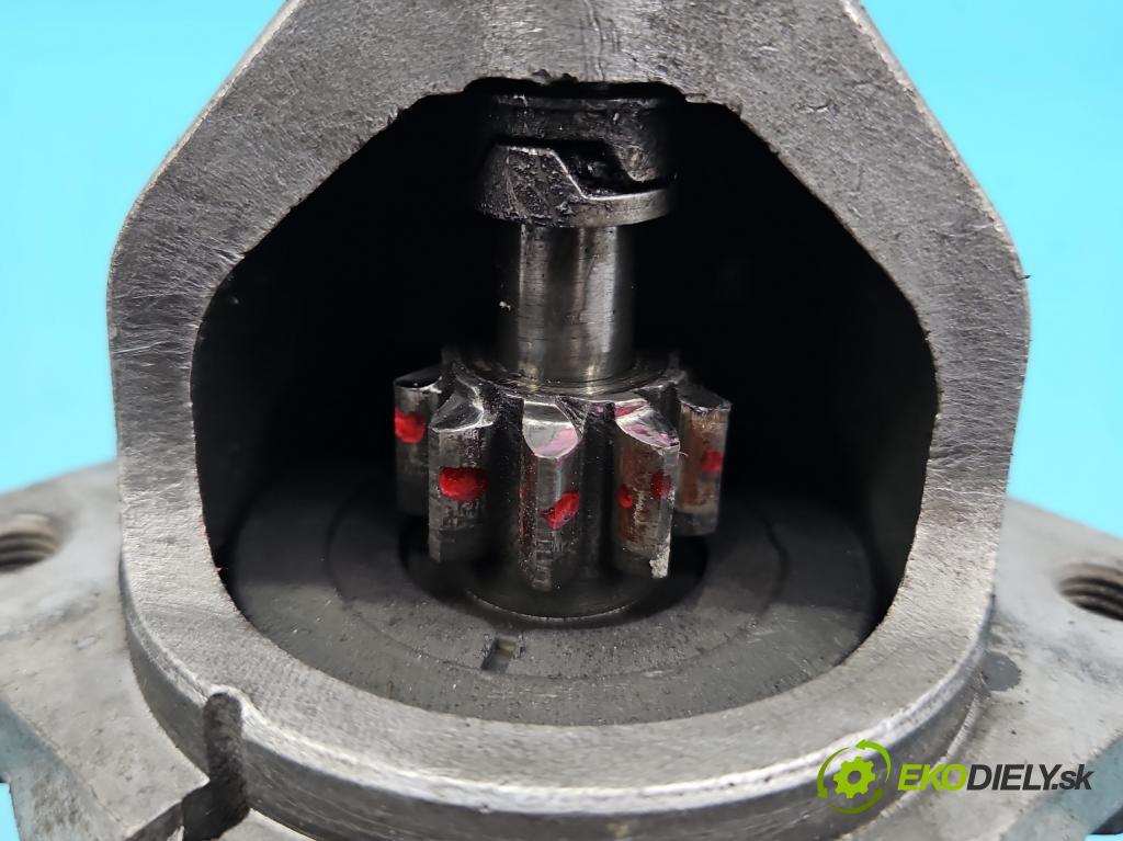 Bmw 5 E39 1996-2003 3.0d 193 hp manual 142 kW 2926 cm3 4- startér:  (Startér)