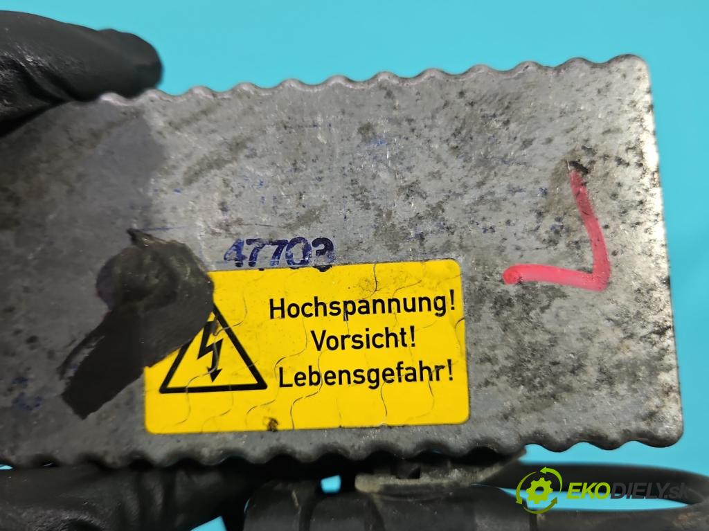 Bmw 5 E39 1996-2003 3.0d 193 HP manual 142 kW 2926 cm3 4- střídač: xenon  (Riadiaca jednotka xenónu)