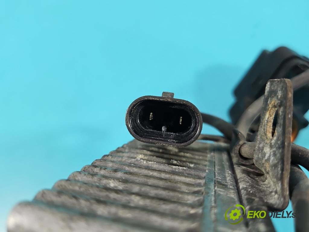 Bmw 5 E39 1996-2003 3.0d 193 HP manual 142 kW 2926 cm3 4- střídač: xenon  (Riadiaca jednotka xenónu)