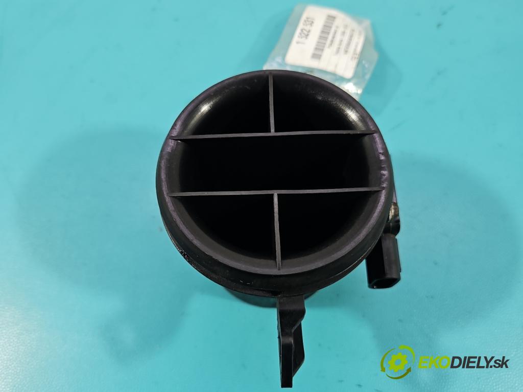 Toyota Auris I 2006-2013 1.6 VVTI 124hp manual 91 kW 1598 cm3 5- průtokoměr: 22204-31020 (Váha vzduchu)