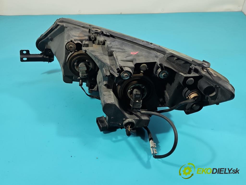 Mitsubishi Outlander II 2006-2013 2.0 DI-D 140 HP manual 103 kW 1968 cm3 5- Reflektor: pravý  (Svetlo predné pravé)