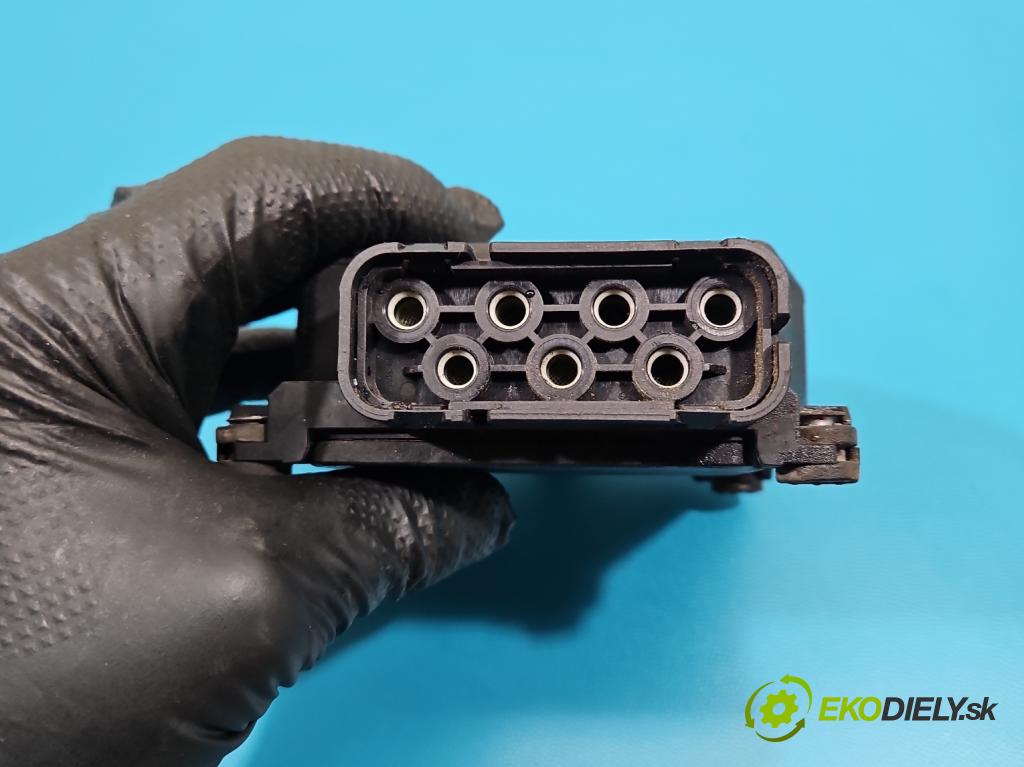 Mitsubishi Outlander II 2006-2013 2.0 DI-D 140 HP manual 103 kW 1968 cm3 5- ventil magnetické: 6Q0906625E (Ventil ostatné)