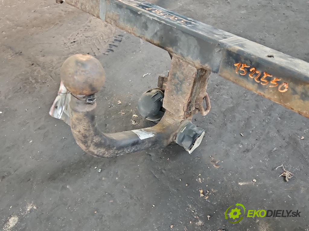 Mazda 3 I BK 2003-2009 1.6 citd 109 hp manual 80 kW 1560 cm3 5- oko tažné  (Tažné zařízení)