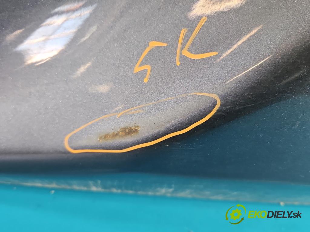 Toyota Land Cruiser J120 2002-2010 3.0 D4D 166 hp automatic 122 kW 2982 cm3 5- zadní kufrové dveře  (Zadní kapota (kufr))