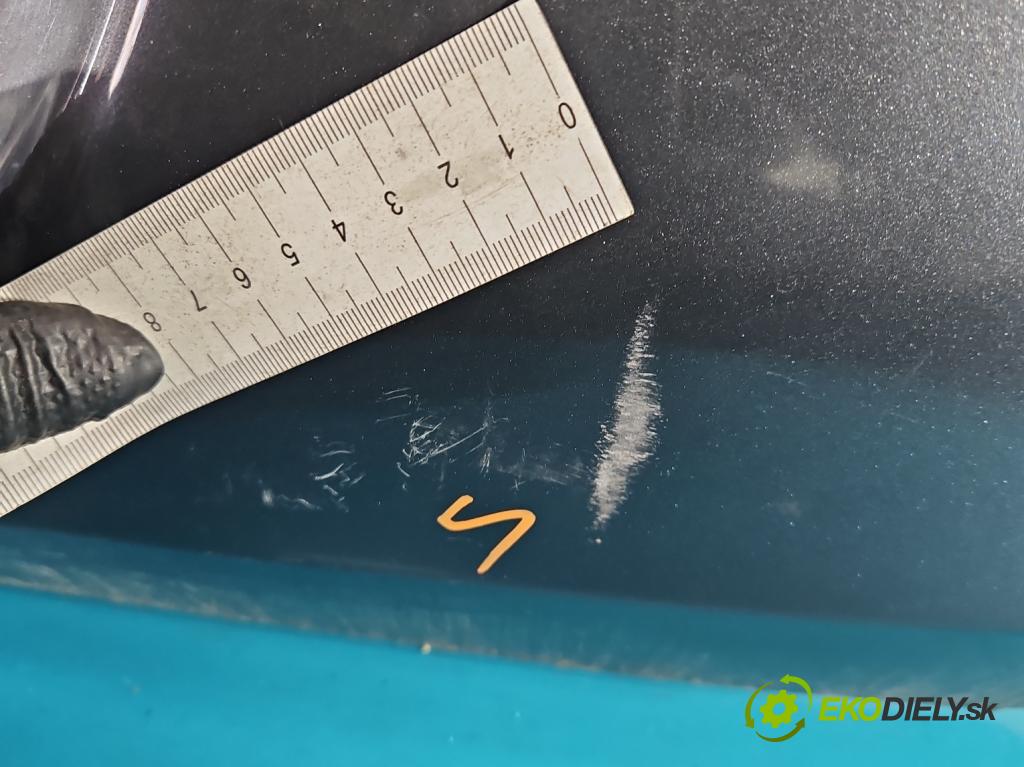 Toyota Land Cruiser J120 2002-2010 3.0 D4D 166 hp automatic 122 kW 2982 cm3 5- zadní kufrové dveře  (Zadní kapota (kufr))