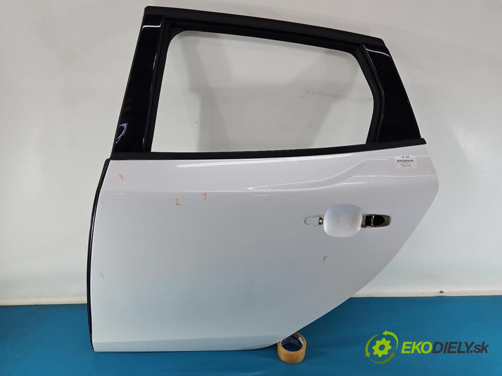 Volvo V40 II 2012-2019 1.6 T3 150 hp manual 110 kW 1596 cm3 5- dveře zadní levé  (Klika dveří ostatní)