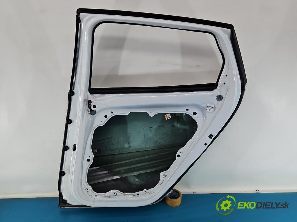 Volvo V40 II 2012-2019 1.6 T3 150 HP manual 110 kW 1596 cm3 5- dvere zadné pravé (Kľučka dverí ostatné)