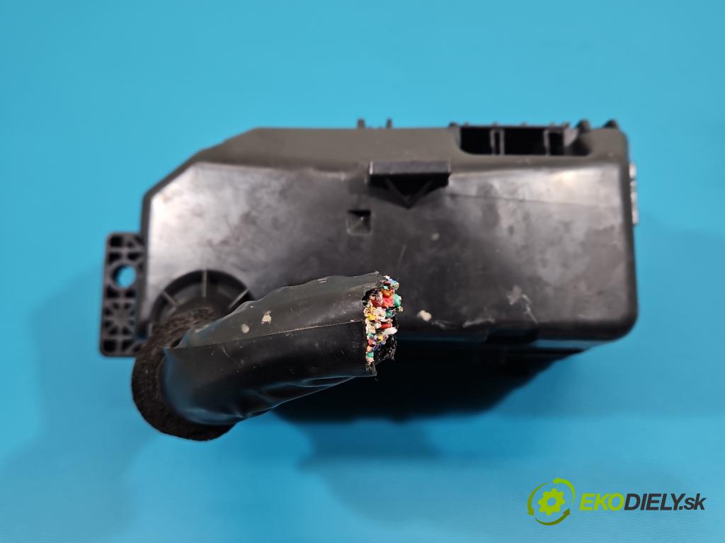 Honda Accord VIII 2008-2015 2.0 156 HP manual 115 kW 1997 cm3 4- skrinka poistka TAO-00008251561 (Poistková skrinka)