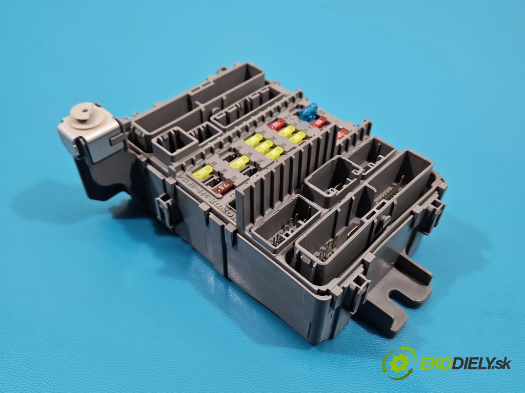 Honda Accord VIII 2008-2015 2.0 156 hp manual 115 kW 1997 cm3 4- skříňka pojistková TL0-G114 (Pojistková skříňka)