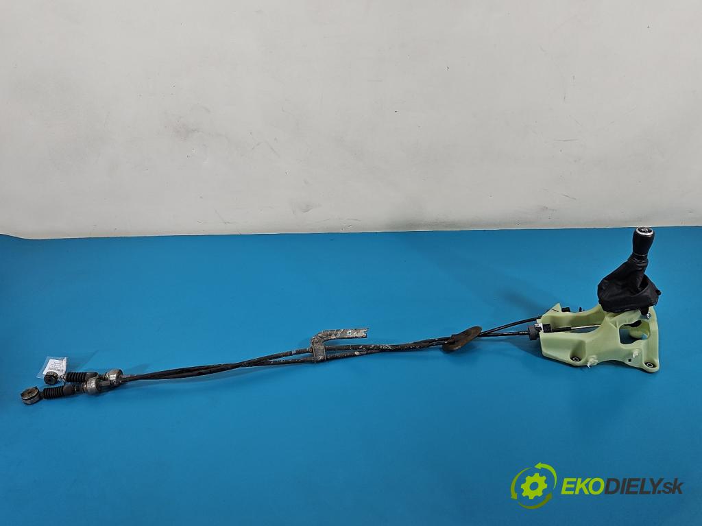 Honda Accord VIII 2008-2015 2.0 156 HP manual 115 kW 1997 cm3 4- Páka: Změny: stupeň,rýchlosť TL1-G011 (Rýchlostná páka (kulisa))