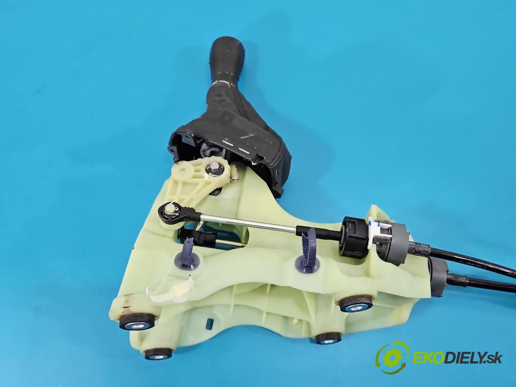 Honda Accord VIII 2008-2015 2.0 156 HP manual 115 kW 1997 cm3 4- Páka: Změny: stupeň,rýchlosť TL1-G011 (Rýchlostná páka (kulisa))