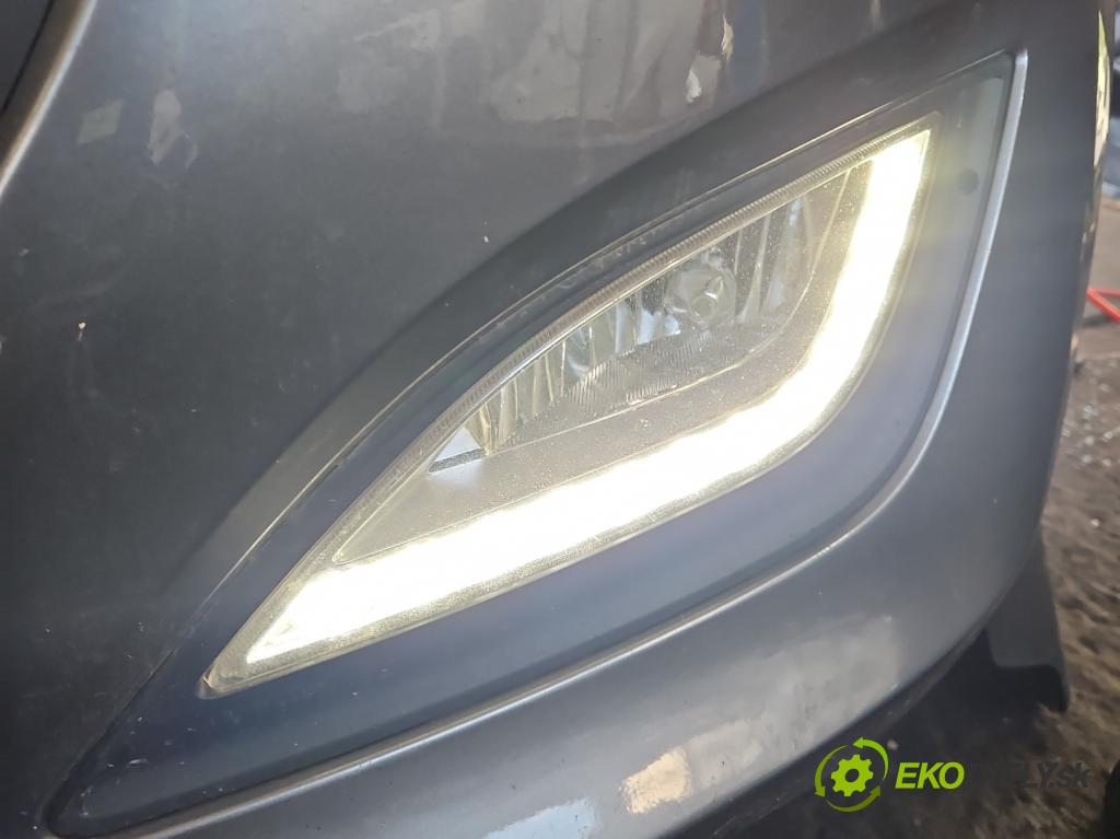 Hyundai I30 II 2012-2016 1.6 crdi 110 hp manual 81 kW 1582 cm3 5- Halogen levý  (Klika dveří ostatní)