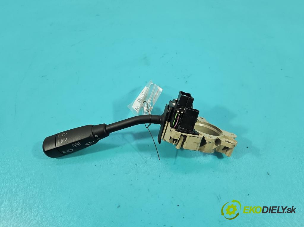 Mercedes C W203 2000-2007 2.0 kompressor 163 HP automatic 120 kW 1998 cm3 5- prepínač komplex: 2035450010 (Prepínacie páčky pod volantom)