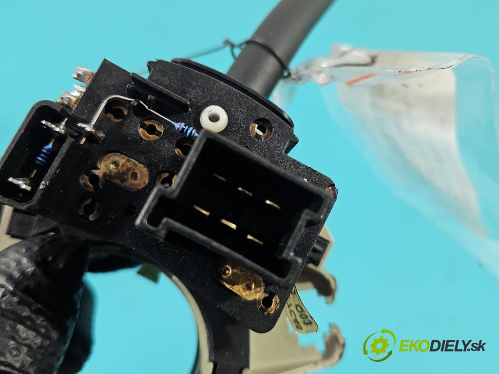 Mercedes C W203 2000-2007 2.0 kompressor 163 HP automatic 120 kW 1998 cm3 5- prepínač komplex: 2035450010 (Prepínacie páčky pod volantom)