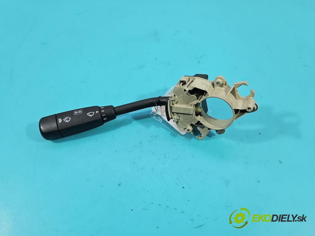 Mercedes C W203 2000-2007 2.0 kompressor 163 HP automatic 120 kW 1998 cm3 5- prepínač komplex: 2035450010 (Prepínacie páčky pod volantom)