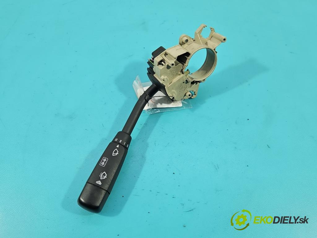 Mercedes C W203 2000-2007 2.0 kompressor 163 HP automatic 120 kW 1998 cm3 5- prepínač komplex: 2035450010 (Prepínacie páčky pod volantom)