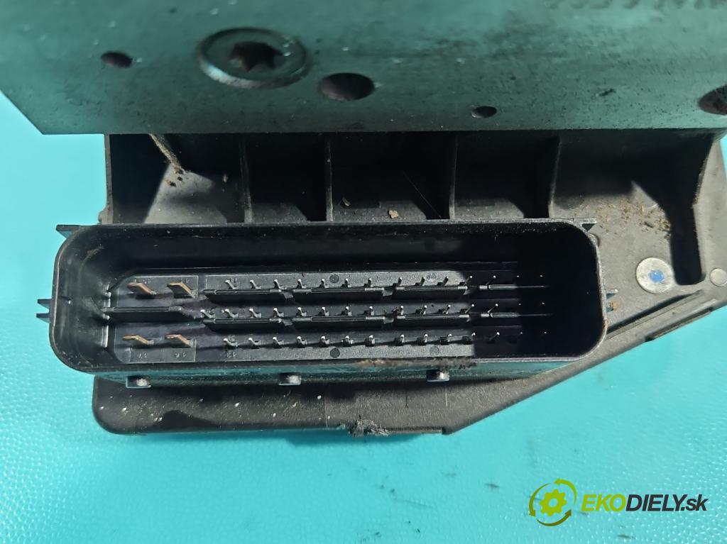 Mercedes C W203 2000-2007 2.0 kompressor 163 HP automatic 120 kW 1998 cm3 5- čerpadlo abs A2035451632 (Pumpa ABS)