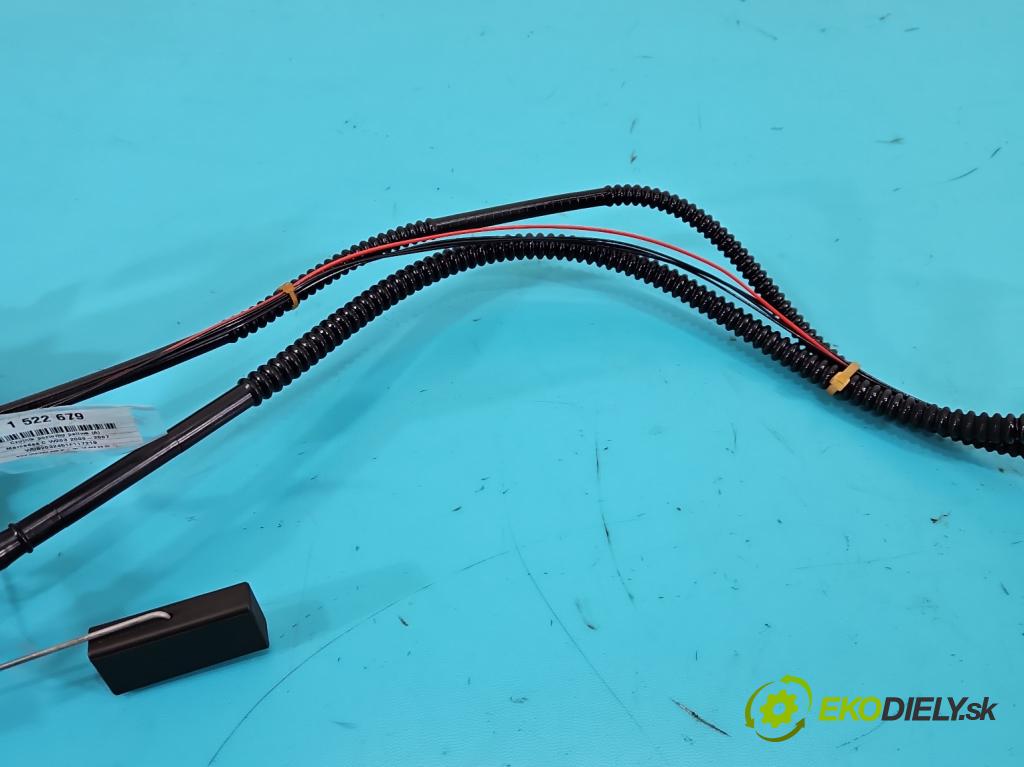 Mercedes C W203 2000-2007 2.0 kompressor 163 HP automatic 120 kW 1998 cm3 5- snímač úroveň: palivo A2034702941 (Snímač)