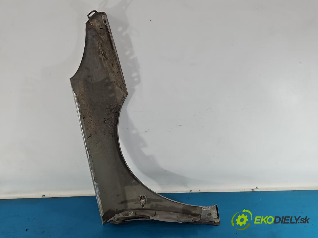 Peugeot 407 1.8 16V 116 hp manual 85 kW 1749 cm3 4- blatnik přední levý  (Levý přední blatník)