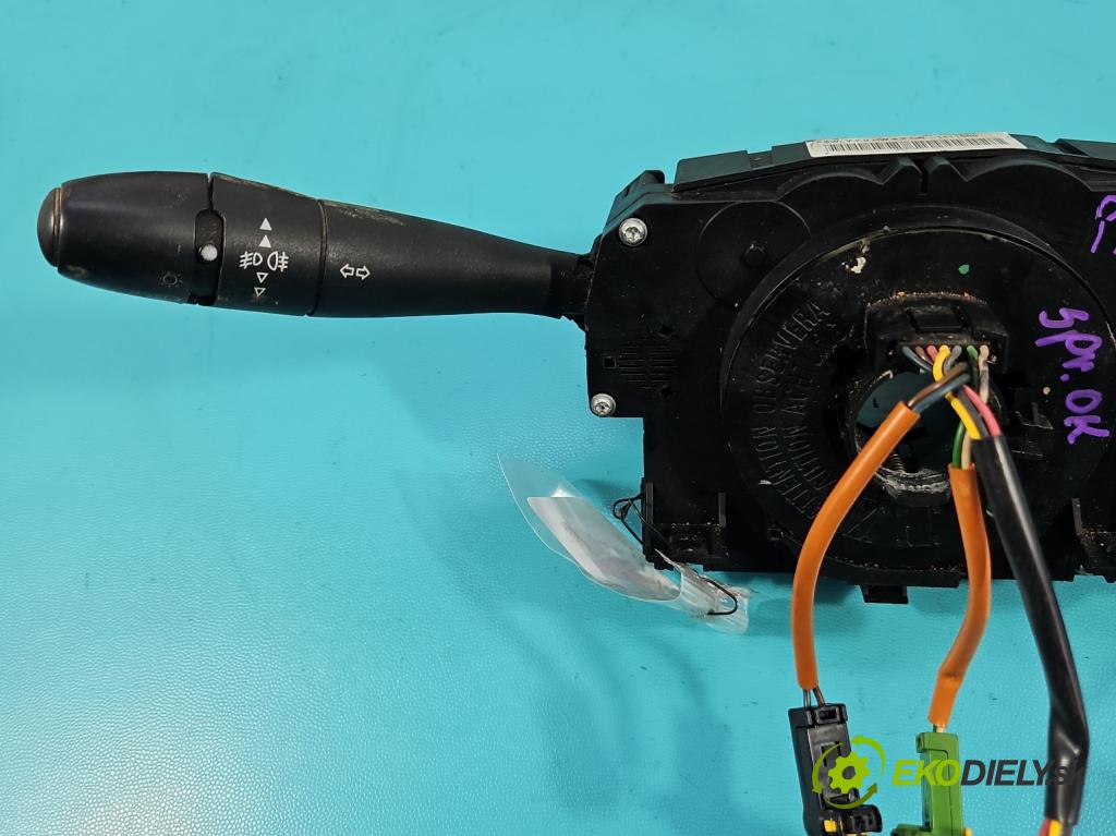 Peugeot 407 1.8 16V 116 HP manual 85 kW 1749 cm3 4- prepínač komplex: 96473051XT (Prepínacie páčky pod volantom)