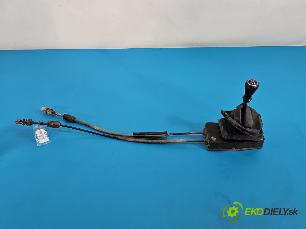 Peugeot 407 1.8 16V 116 HP manual 85 kW 1749 cm3 4- Páka: Změny: stupeň,rýchlosť 9641678680 (Rýchlostná páka (kulisa))