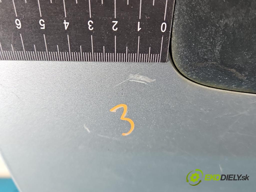 Opel Zafira A 1999-2005 2.0 DTI 101 hp manual 74 kW 1995 cm3 5- dveře zadní pravé  (Klika dveří ostatní)