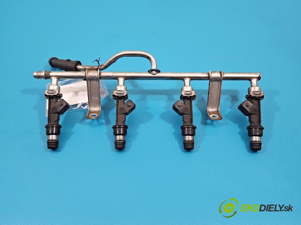 Opel Astra III 2004-2014 1.6 16v 105 HP manual 77 kW 1598 cm3 5- vstrek 25343299 (Vstrekovač paliva)