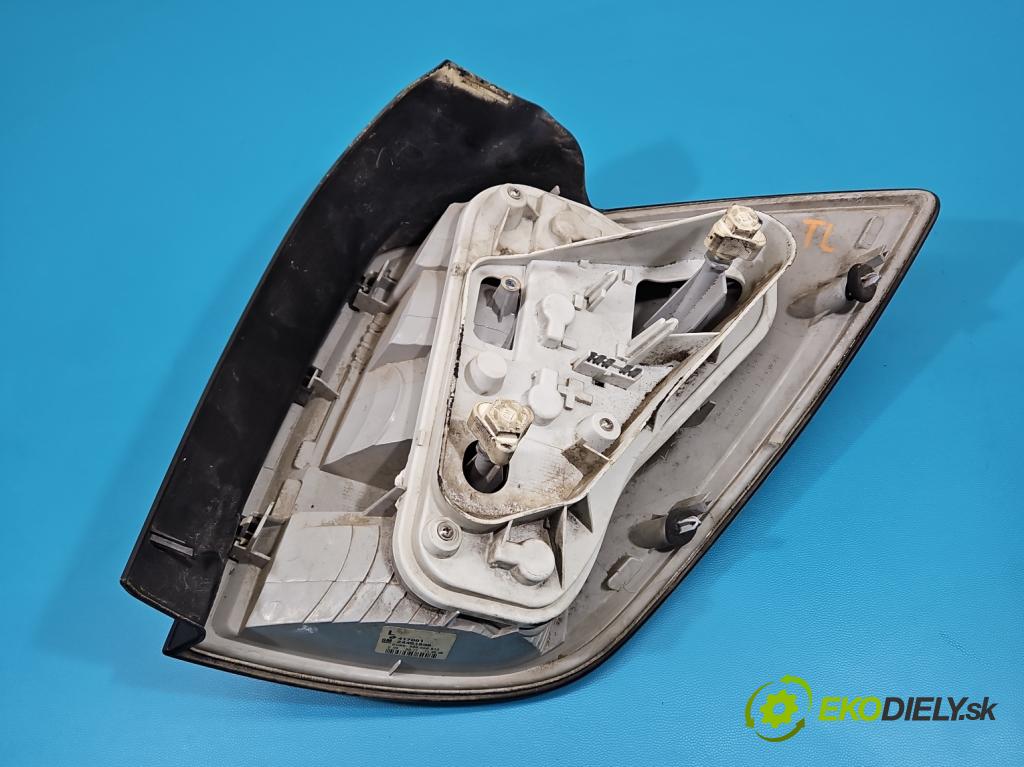 Opel Astra III 2004-2014 1.6 16v 105 hp manual 77 kW 1598 cm3 5- světlo zadní levé 24451838 (Klika dveří ostatní)