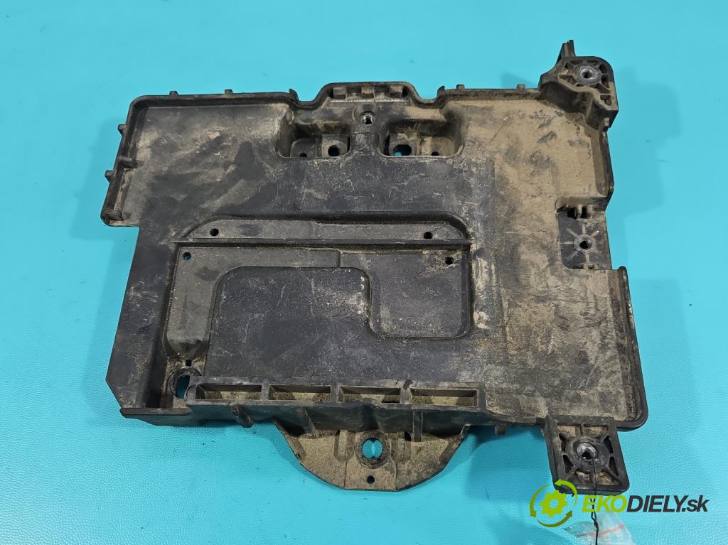 Hyundai I30 II 2012-2016 1.4 16v 100 HP manual 73.2 kW 1396 cm3 5- obal akumulatora 37150-A5000