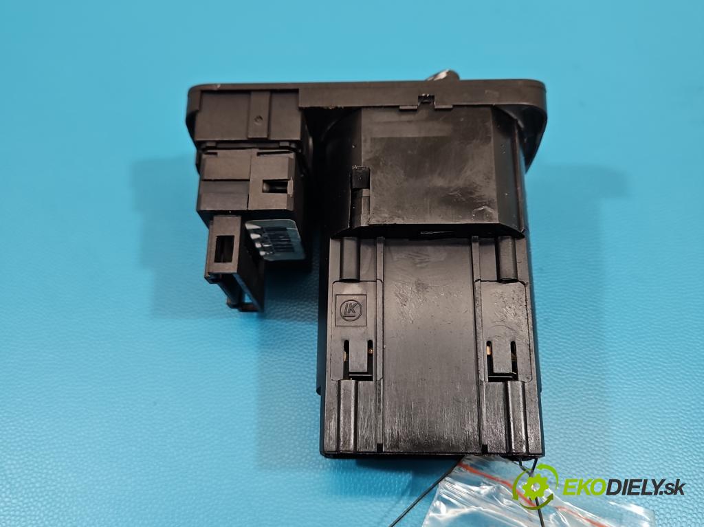 Seat Toledo II 1998-2004 1.9 tdi 110 HP manual 81 kW 1896 cm3 4- prepínač světla: na doska: 1M1941531L