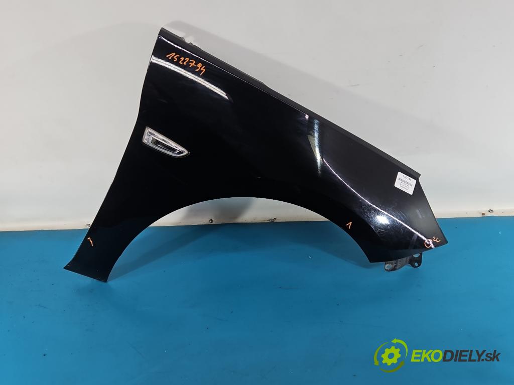 Opel Astra V  2015-2022 1.6 CDTI 110 HP manual 81 kW 1598 cm3 5- blatník predné pravý  (Kľučka dverí ostatné)