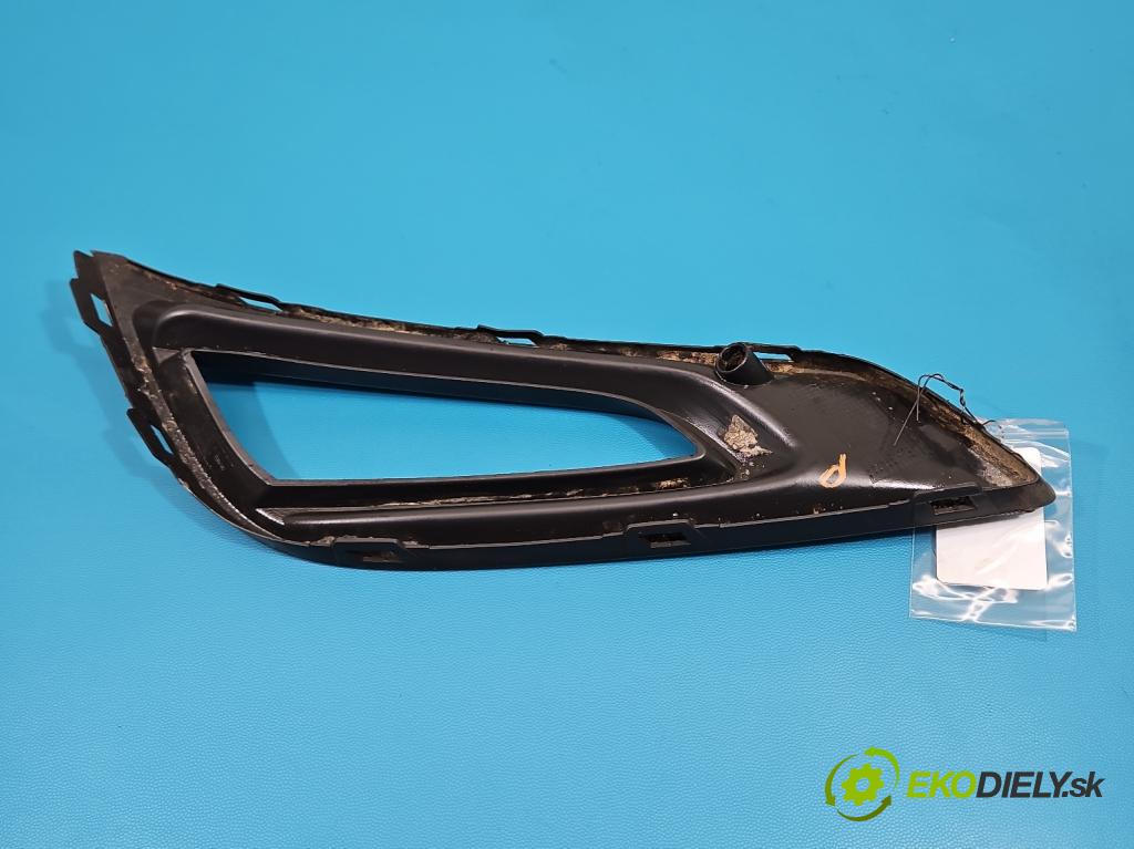 Opel Astra V  2015-2022 1.6 CDTI 110 HP manual 81 kW 1598 cm3 5- blenda mriežka: nárazník pravé 13481940