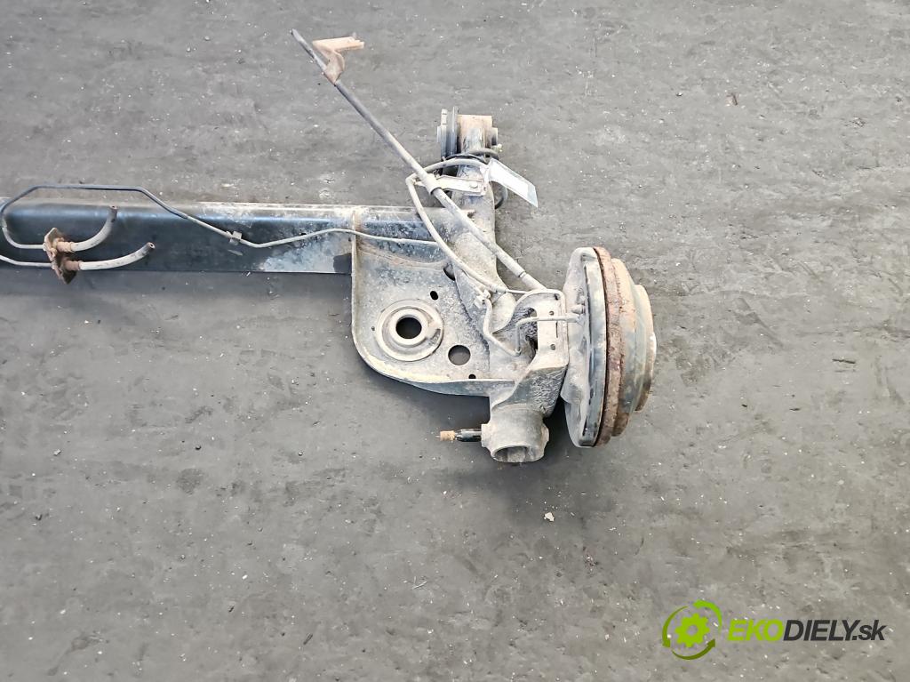 Suzuki Splash 1.3 DDIS 75 hp manual 55 kW 1248 cm3 5- zadní výztuha  (Zadní výztuha)