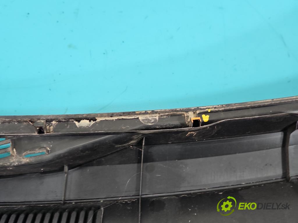 Suzuki Splash 1.3 DDIS 75 HP manual 55 kW 1248 cm3 5- torpédo 72331-51K1 (Torpédo (plast pod čelným sklom))