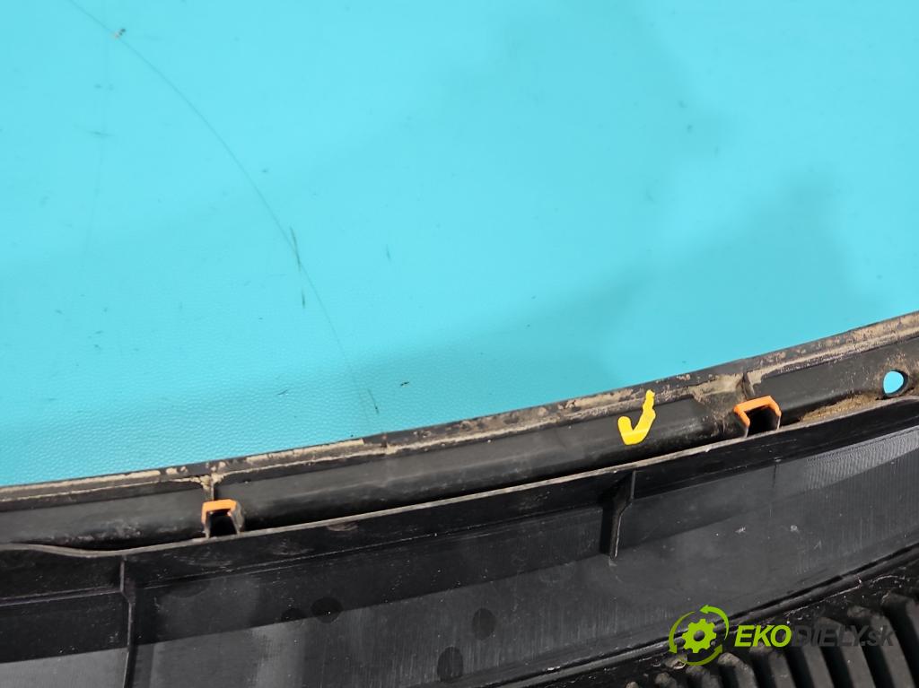 Suzuki Splash 1.3 DDIS 75 HP manual 55 kW 1248 cm3 5- torpédo 72331-51K1 (Torpédo (plast pod čelným sklom))