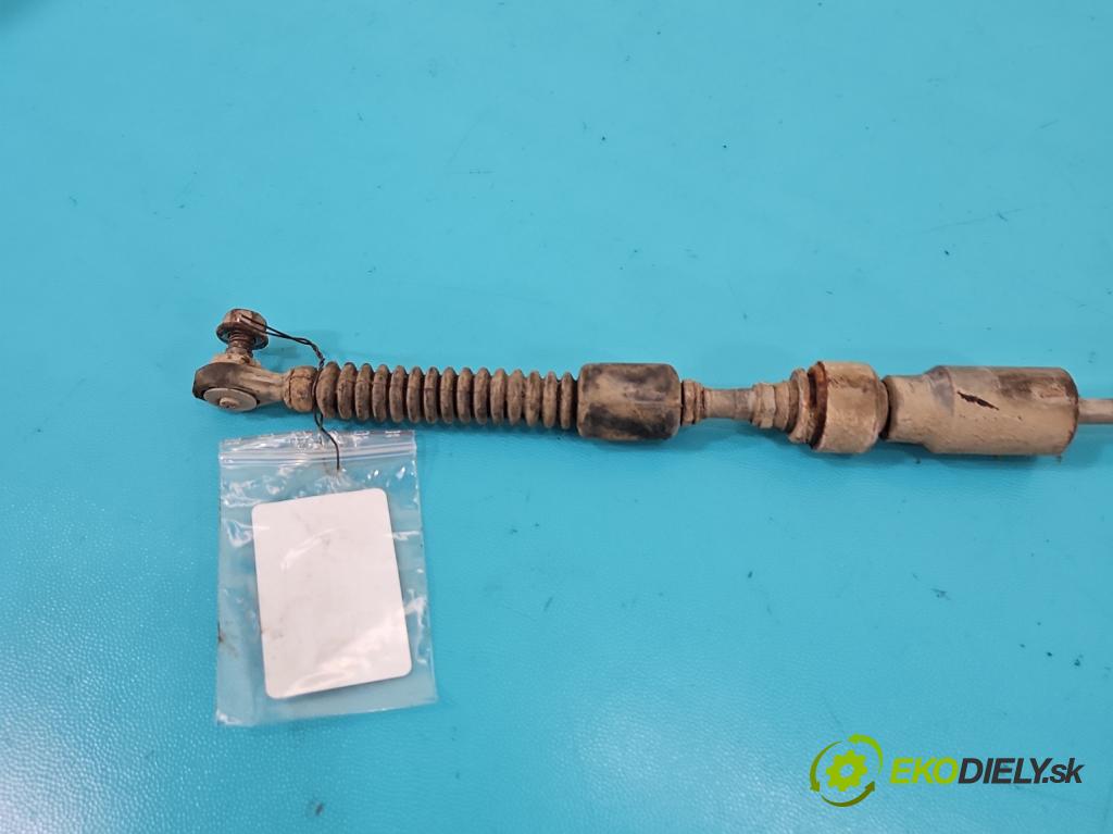 Toyota Land Cruiser J120 2002-2010 3.0 D4D 166 HP automatic 122 kW 2982 cm3 5- Páka: Změny: stupeň,rýchlosť  (Rýchlostná páka (kulisa))